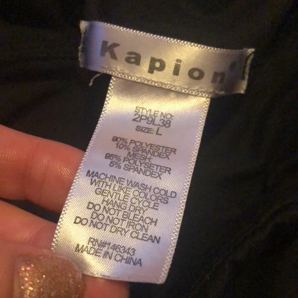 This is a black pair of pants. - Picture 13 of 13